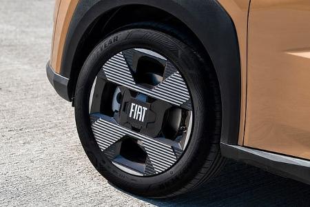 Fiat Grande Panda Hybrid La Prima