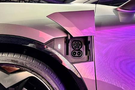 5/2022, Cupra UrbanRebel