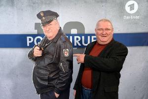 Horst Krause posiert neben Horst Krause.