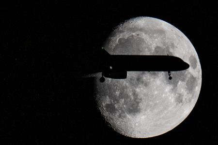 Piloten halten im Cockpit häufiger Kurzschlaf. 