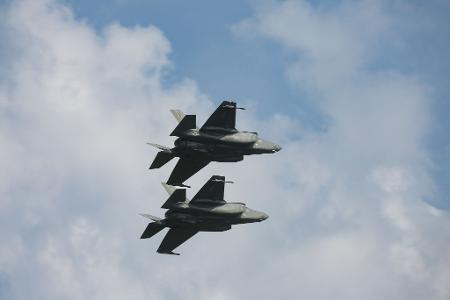 Flugzeuge der polnischen Luftwaffe haben in der Nacht Drohnen zerstört, die in den Luftraum des Landes eingedrungen waren. (Archivbild)