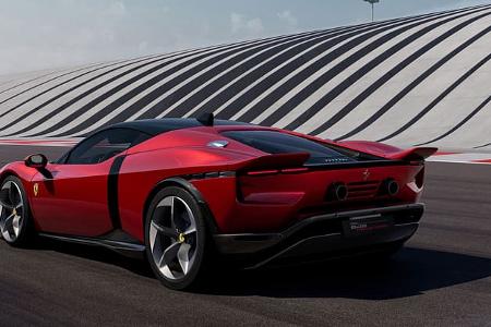 Ferrari 849 Testarossa (2025) Exterior Rosso