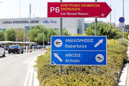 Auch der Flughafen Larnaka ist vom Streik betroffen. (Archivbild)
