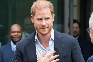 Prinz Harry zu England-Besuch: "Hat es geliebt, wieder hier zu sein"