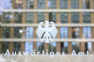 Die Einbestellung eines Botschafters ins Auswärtige Amt gilt als deutliche Form des Protests. (Archivbild)