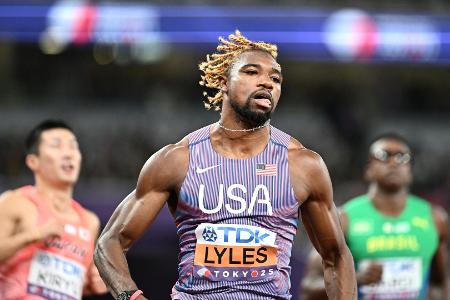 Erst Mätzchen: Dann zieht Lyles im Vorlauf voll durch