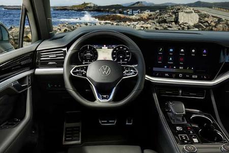 08/2025 VW Touareg Historie 3 Generationen