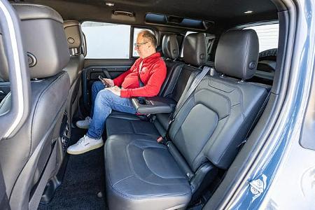 Land Rover Defender, Rückbank