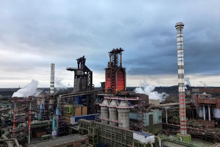 Ein indischer Stahlhersteller will die Stahlsparte von Thyssenkrupp kaufen. (Archivbild)