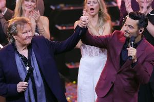 So feiert Giovanni Zarrella im ZDF Howard Carpendale