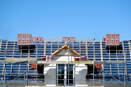 Eigenheim im Neubau: Die Durchschnittsgröße von Wohnungen ist über die Jahre gestiegen (Archivbild)