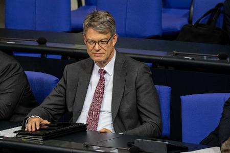 Bundesminister Schnieder ist in München nicht dabei.