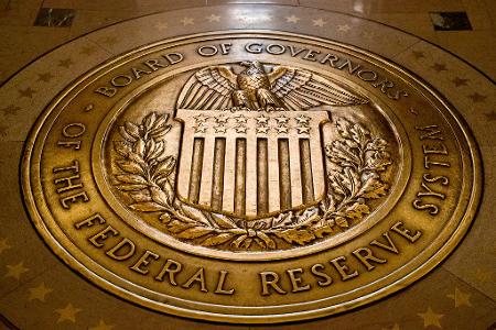 Die US-Notenbank Federal Reserve hat erstmals seit Monaten den Leitzins gesenkt. (Archivfoto)
