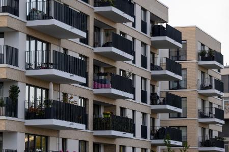 Mehr und mehr Menschen wagen sich wieder an den Immobilienkauf. (Archivbild)