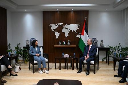 Die Entwicklungsministerin, Reem Alabali Radovan (SPD), hatte Ende August den Ministerpräsidenten der Palästinensischen Autonomiebehörde, Mohammed Mustafa, in Ramallah besucht. (Archivfoto)