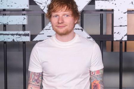 Ed Sheeran erneut Spitzenreiter der Offiziellen Deutschen Charts