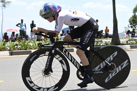 Rad-WM: Niedermaier Sechste - Zeitfahr-Gold für Reusser