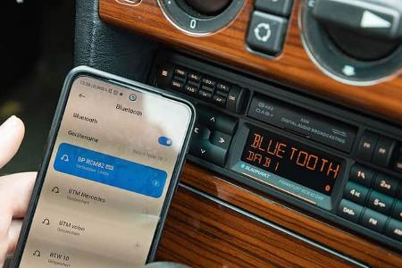 Blaupunkt Frankfurt RCM 82 DAB, Einbau in Mercedes W124 T-Modell