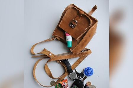 Unverzichtbar auf der Wiesn: Das gehört in jede Handtasche