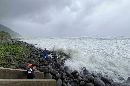 Die staatliche Wetteragentur Pagasa warnt vor lebensbedrohlichen Bedingungen.