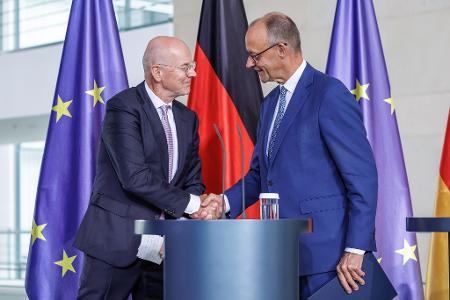 Der Banker Blessing soll im Auftrag des Kanzlers Investoren gewinnen.