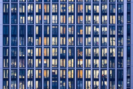 Eine Mehrheit der Arbeitnehmerinnen und Arbeitnehmer arbeitet nach eigenem Bekunden gern - aber am liebsten in Teilzeit (Symbolbild)