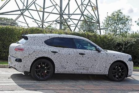 Erlkönig Bentley Urban SUV