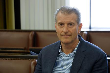 Stephan Hensel, der Ex-Mann von Christina Block, antwortete ruhig auf die Fragen der Verteidigung.