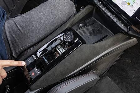 Alfa Romeo Junior, Mittelkonsole