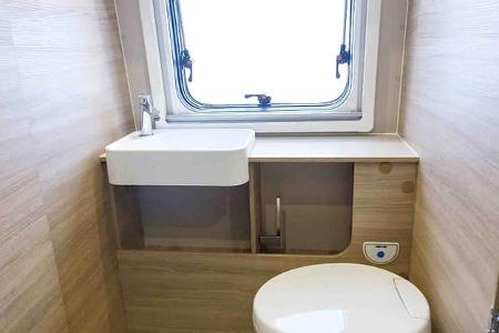 Toilette, Dusche, Bad