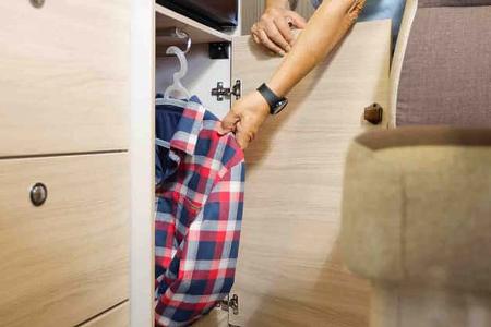 Kleiderschrank, Stauraum, Campingbus