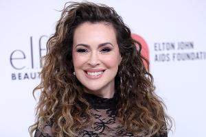 "Charmed"-Star Alyssa Milano lässt sich Brustimplantate entfernen