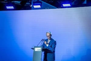 Merz positioniert sich nun deutlich gegen das Verbrenner-Aus.