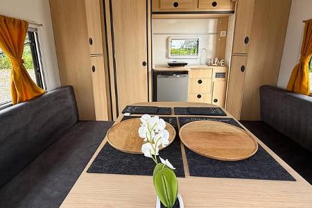 Pixel, 260, Mini-Caravan