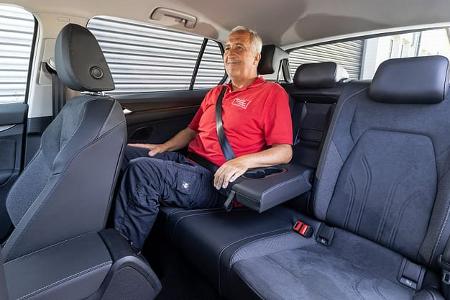 VW Golf 8.5 1.5 eTSI, Fond, Rückbank