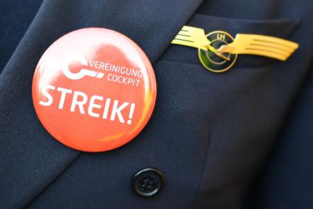 Streiks der Lufthansa-Piloten könnten bald die Reisepläne vieler Passagiere stören. 