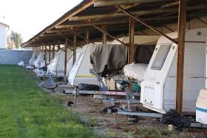 Abstellen, Winterpause, Wohnwagen, Einwintern