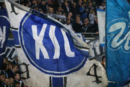 KSC trauert: Fan nach Sturz verstorben