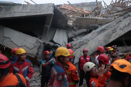 Das Gebäude war innerhalb von Sekunden eingestürzt.