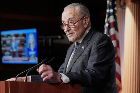 Der Demokrat Chuck Schumer spricht von einem 