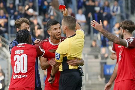 Nach Platzverweis und Schiedsrichterkritik: Sperre für Gjasula