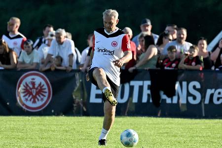 Körbel hofft auf erneuten Eintracht-Coup gegen Bayern