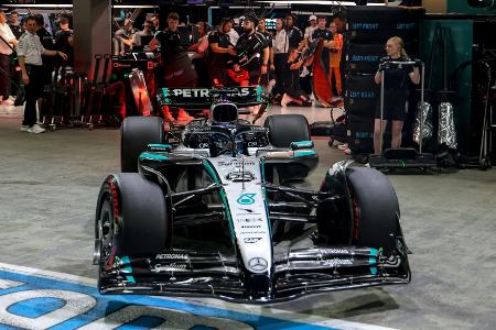 Russell holt Pole Position in Singapur