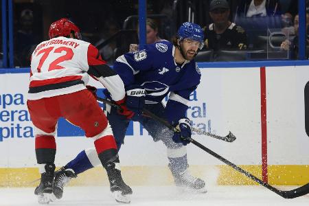Bei Test-Klatsche: Stachowiak zurück im Lightning-Kader