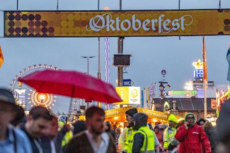 6,5 Millionen Menschen haben nach offiziellen Angaben das Oktoberfest besucht.