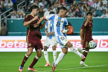 Ohne Messi: Argentinien müht sich zu 1:0 gegen Venezuela