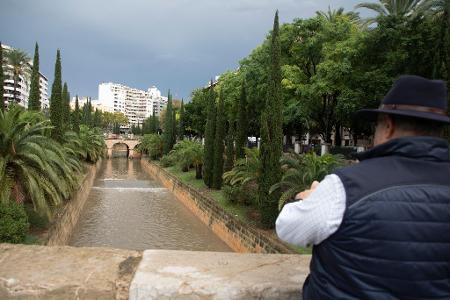 Es gab viele Überschwemmungen und zahlreiche Flugausfälle.