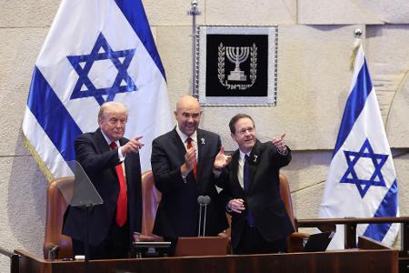 US-Präsident Donald Trump hält vor der Knesset eine Rede.
