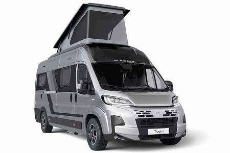 Adria Außen, Reisemobil, Camping