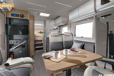 Adria Innen Trauben, Reisemobil, Innenraum